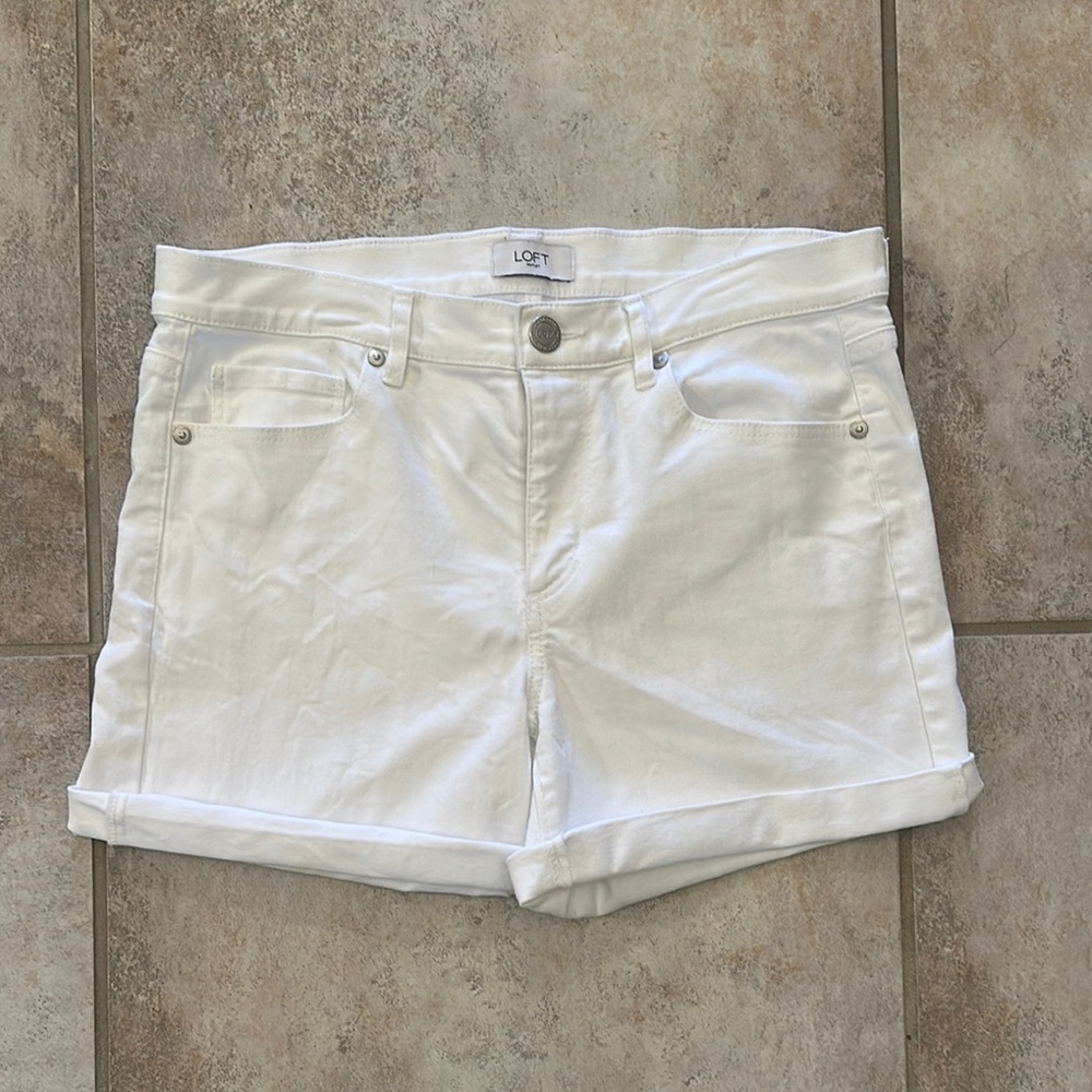 LOFT White Shorts Size 2
